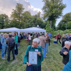 Grafiker Karen Brandt modtog 1 prisen 